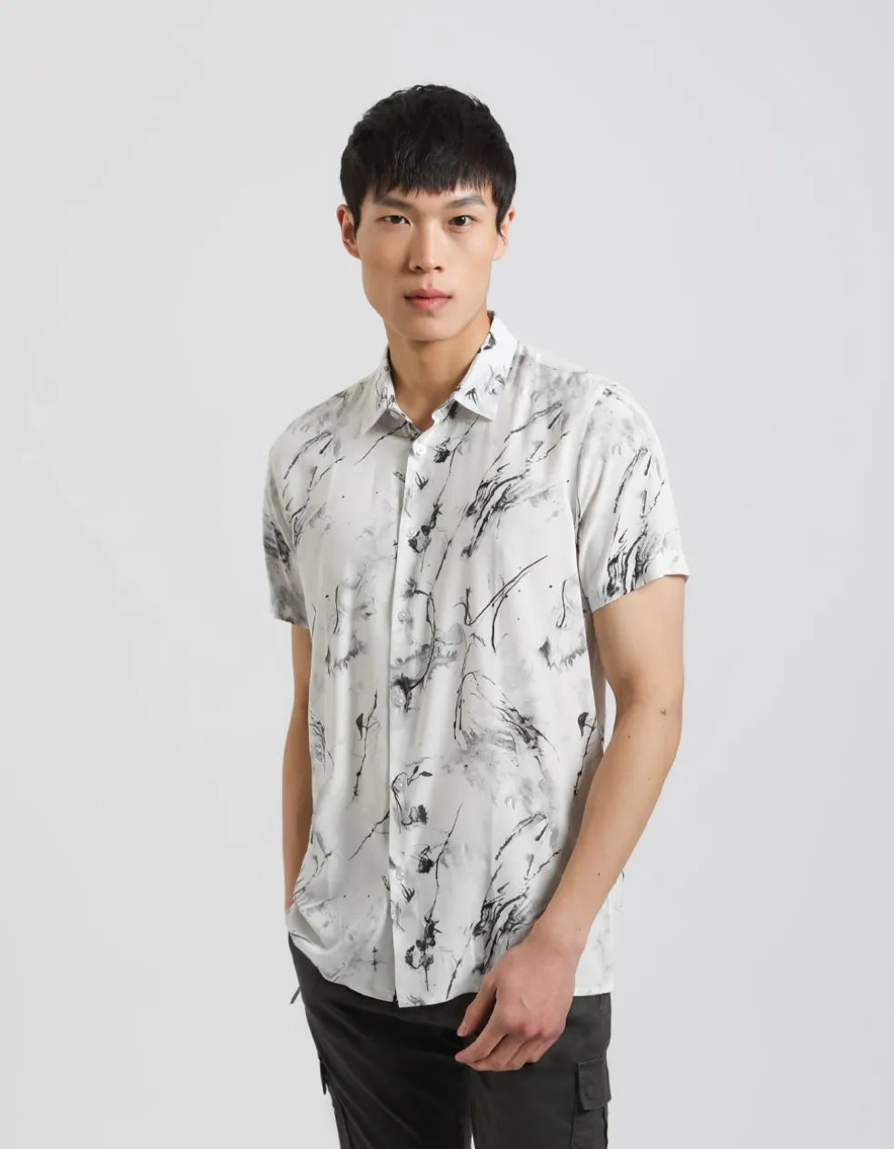 Camicia mezza manica fantasia 100% viscosa