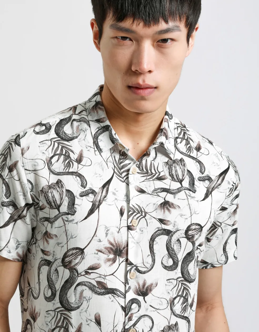 Camicia mezza manica fantasia 100% viscosa