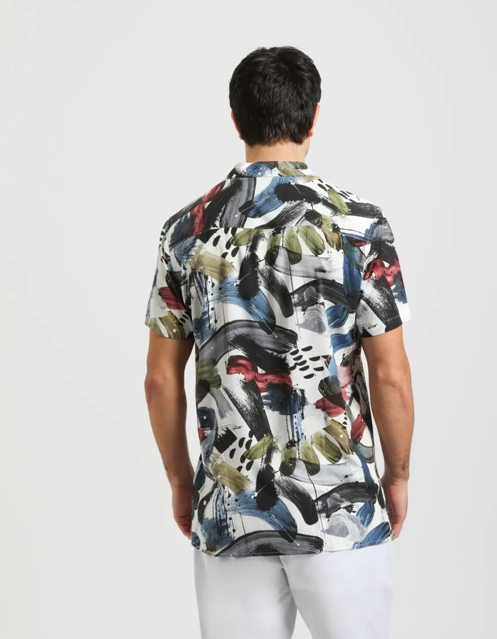Camicia mezza manica fantasia 100% viscosa