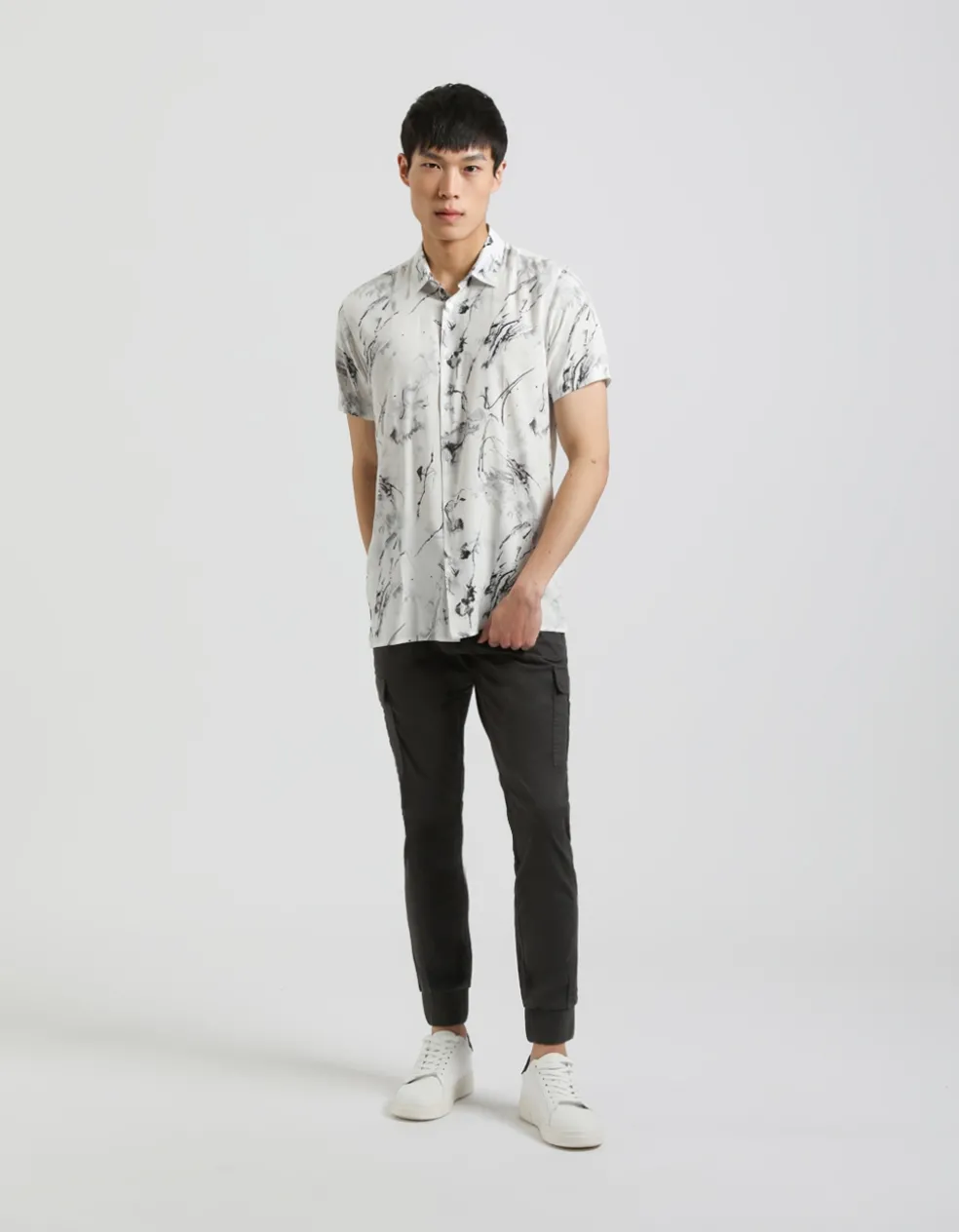 Camicia mezza manica fantasia 100% viscosa