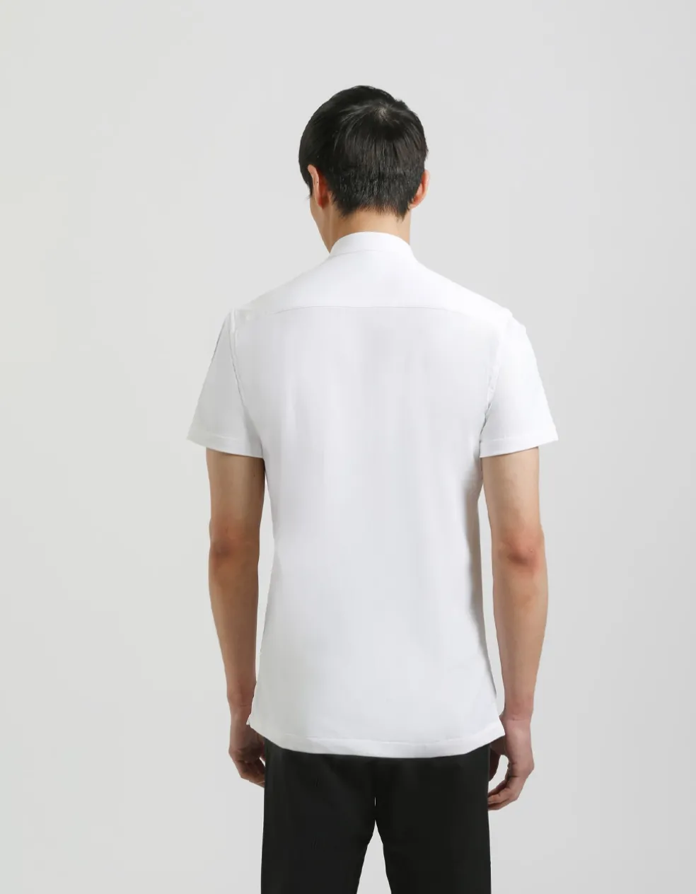 Camicia mezza manica in tessuto elastico