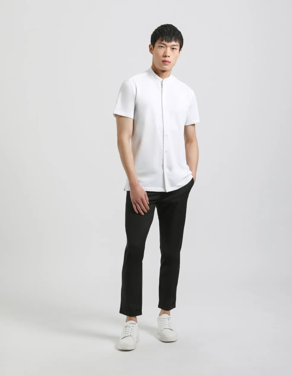 Camicia mezza manica in tessuto elastico
