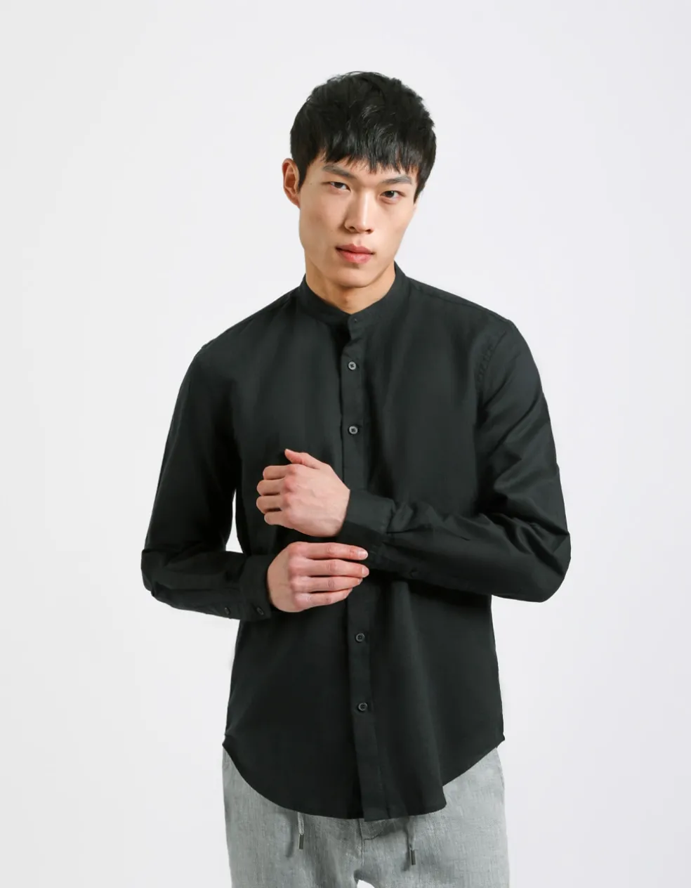 Camicia misto lino con collo coreano