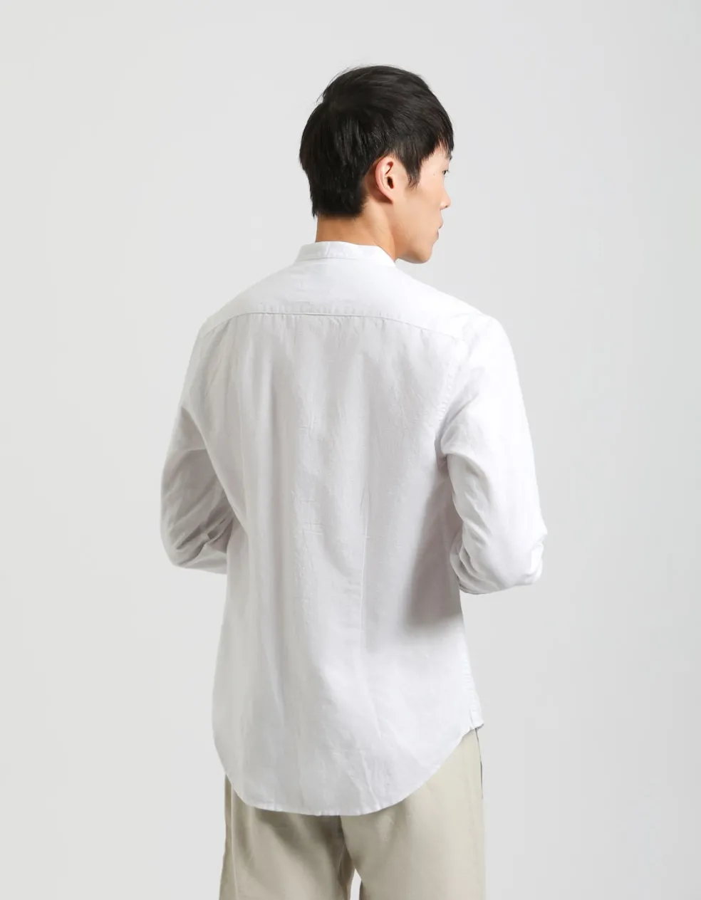 Camicia misto lino con collo coreano
