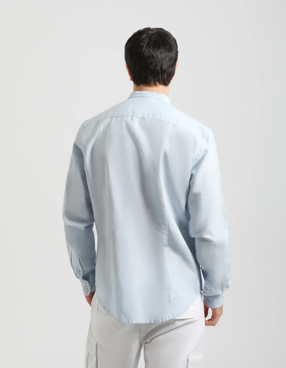 Camicia misto lino con collo coreano