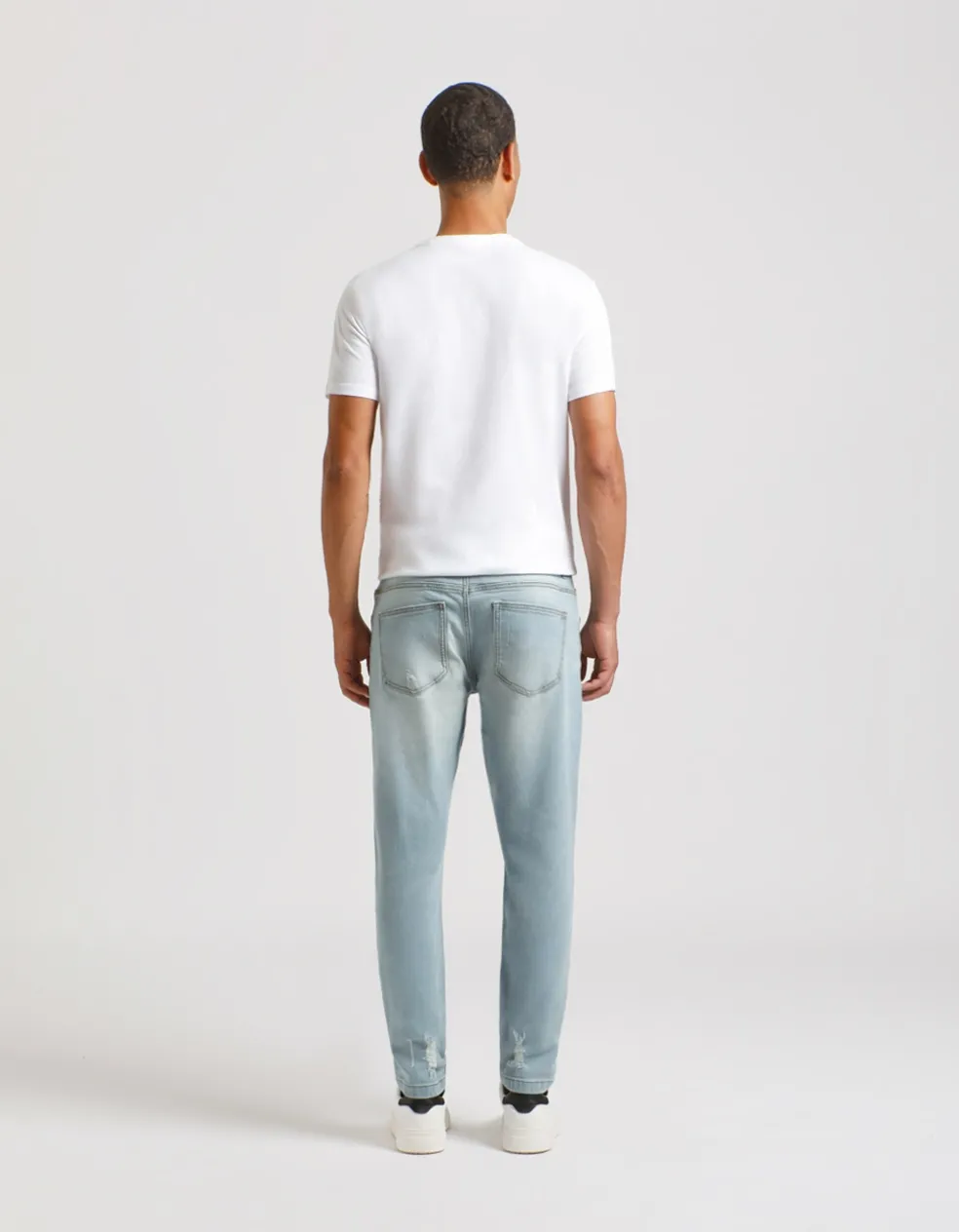 Jeans skinny fit con strappi