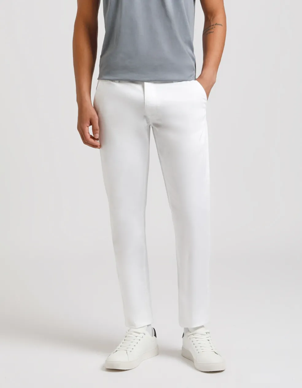 Pantaloni chino in cotone