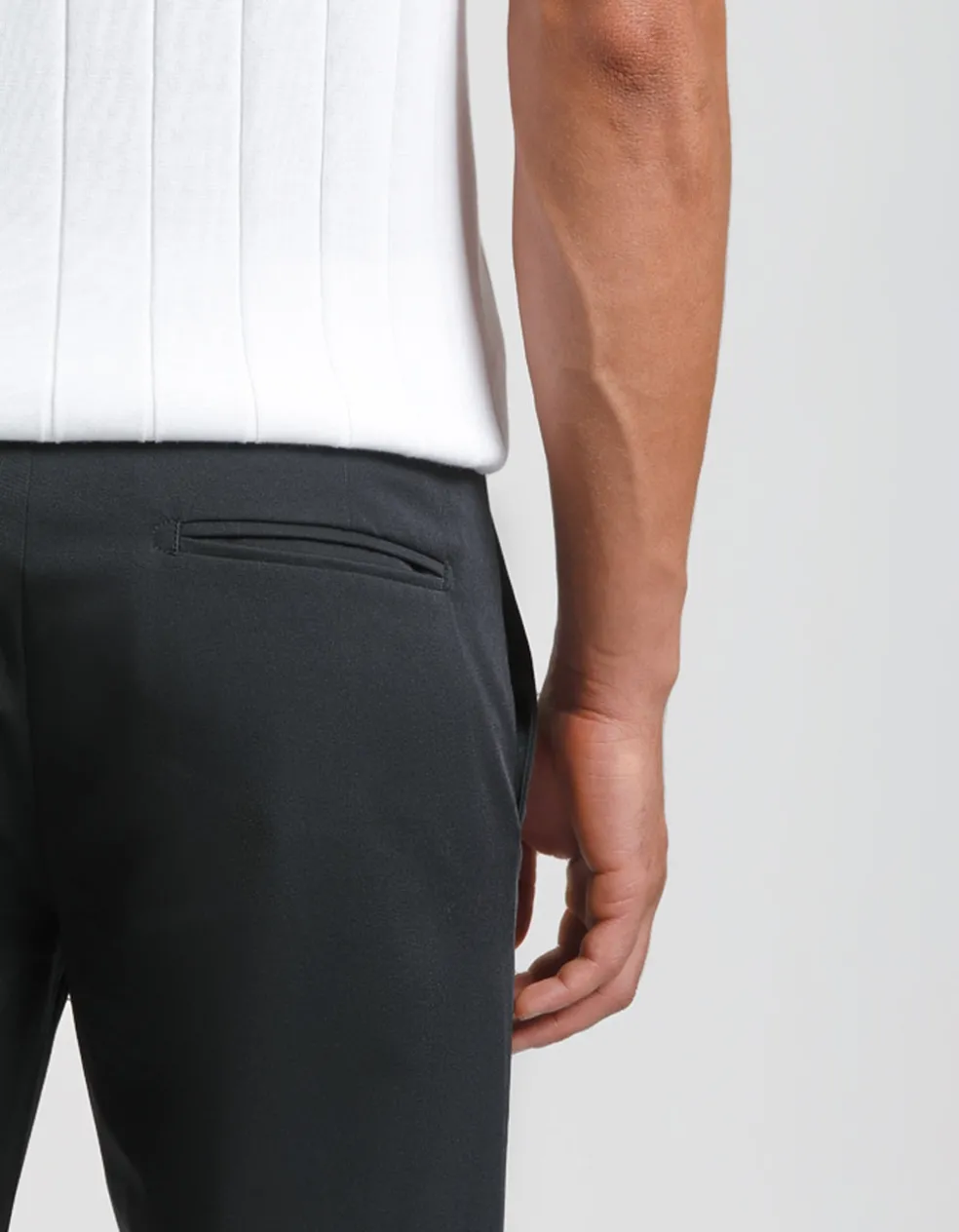 Pantaloni chino in nylon
