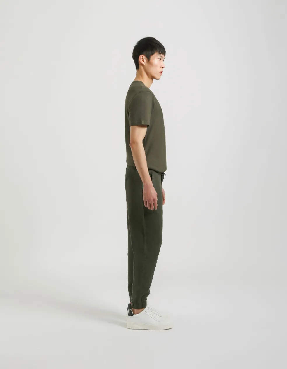 Pantaloni misto lino con elastici alle caviglie