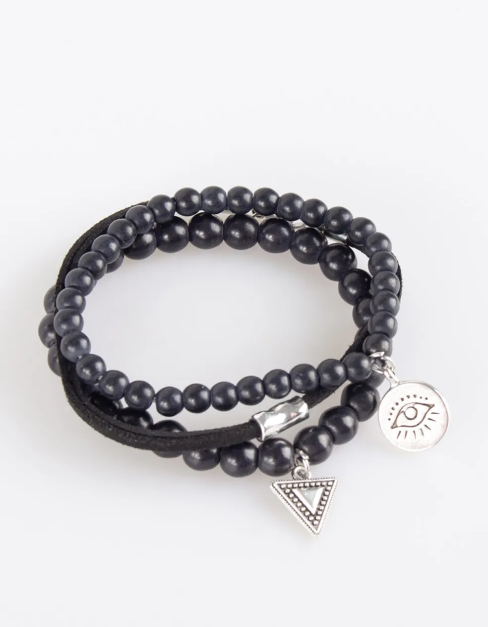Set di bracciali in pietra