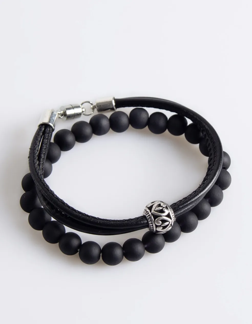 Set di bracciali in pietra e pelle