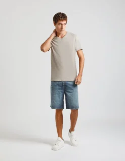 T-shirt con scollo a V