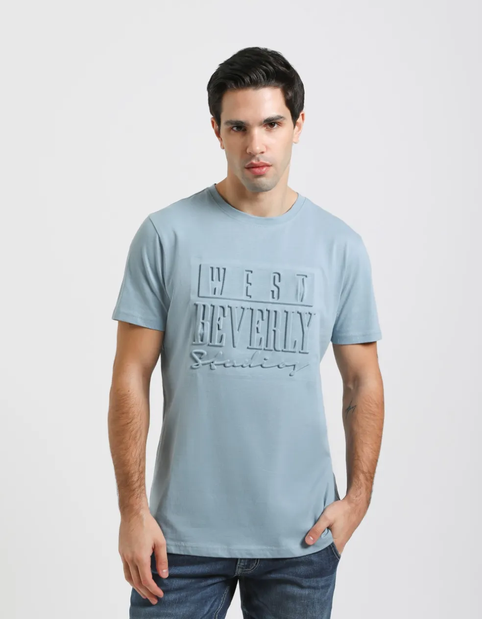 T-shirt con stampa a rilievo