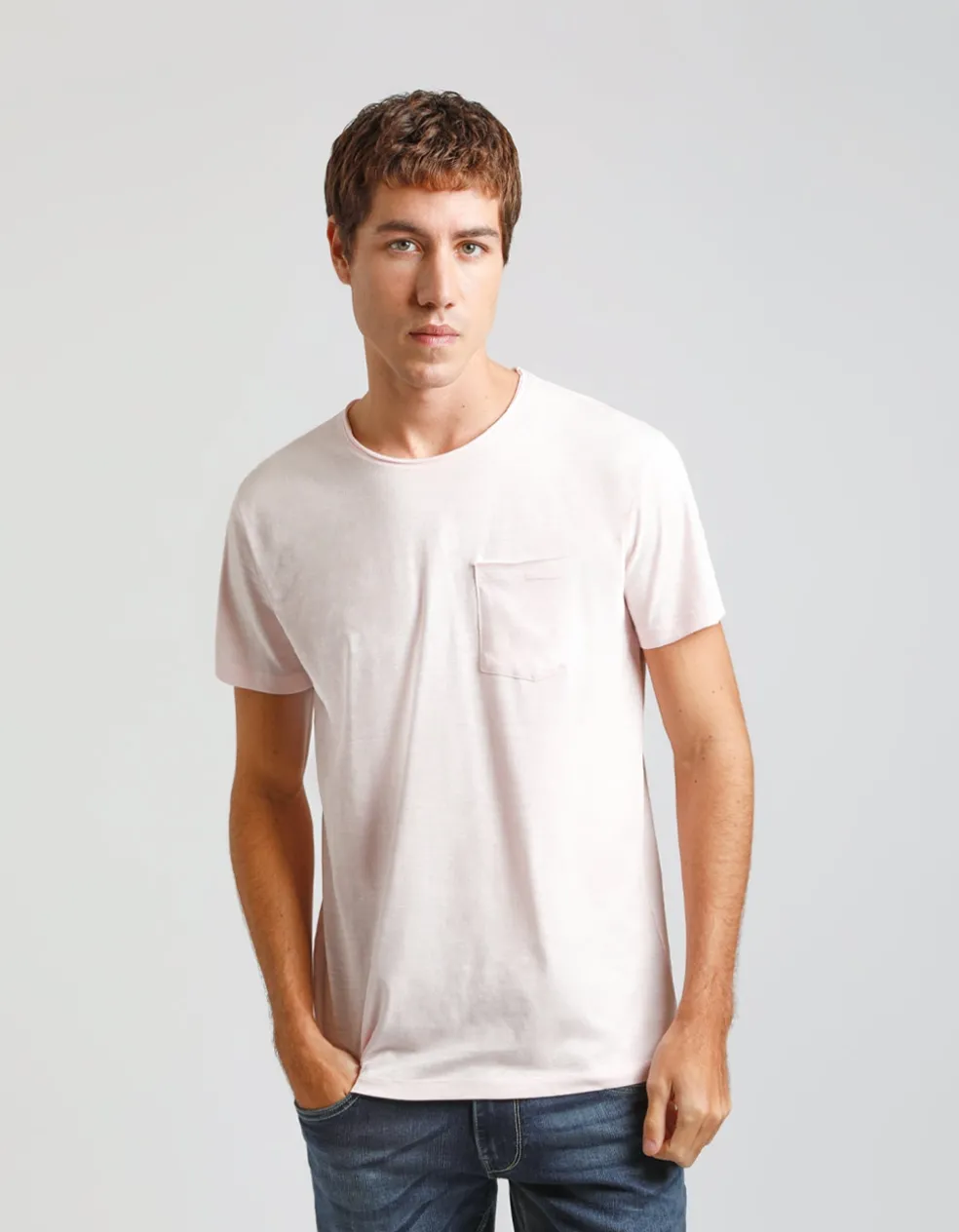 T-shirt con taschino