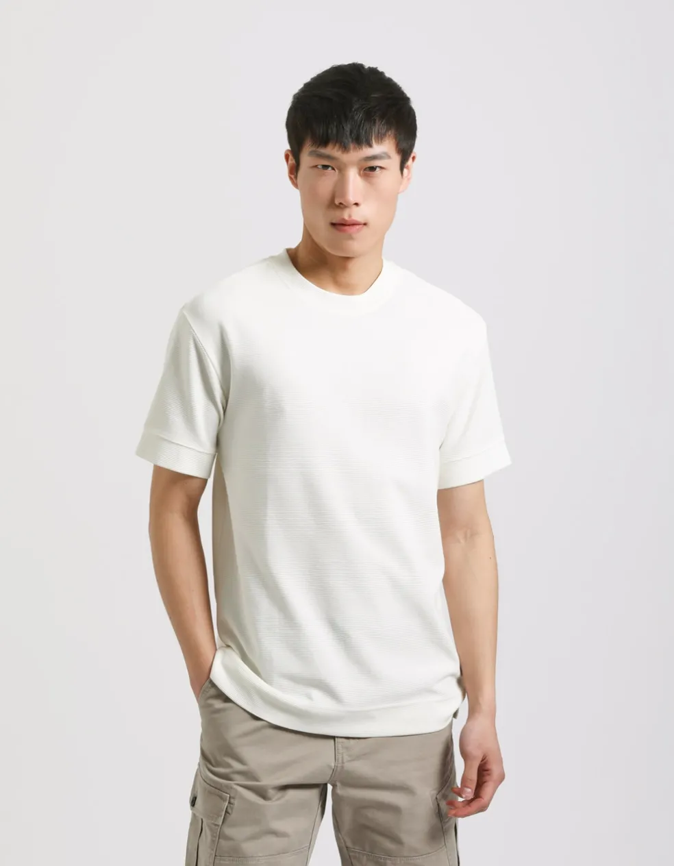 T-shirt strutturata
