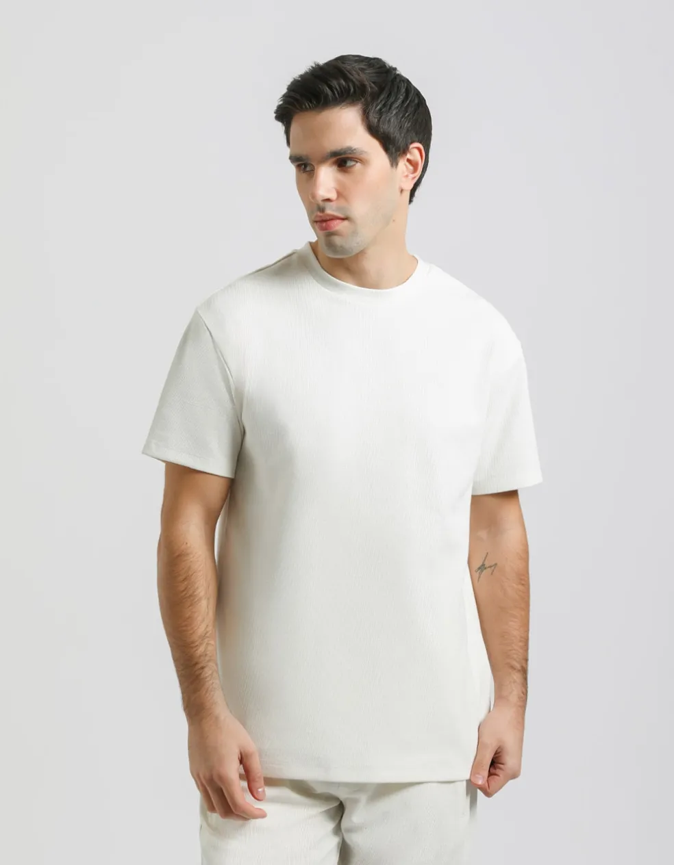 T-shirt strutturata